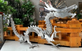 WB在线平台大型龙工艺品